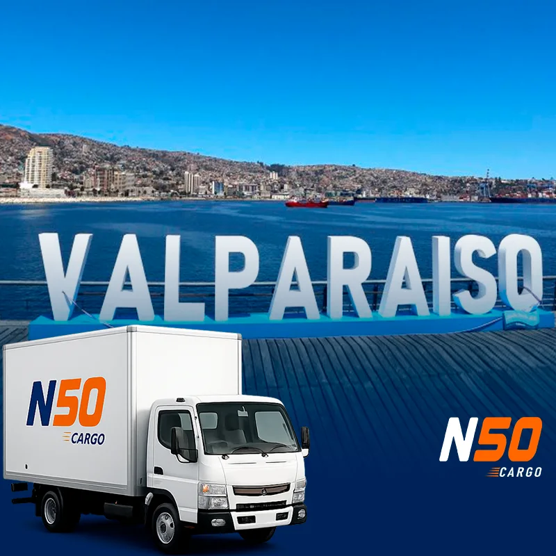 Mobiliario de terraza y equipamiento hotelero embalado y listo para envío a Viña del Mar